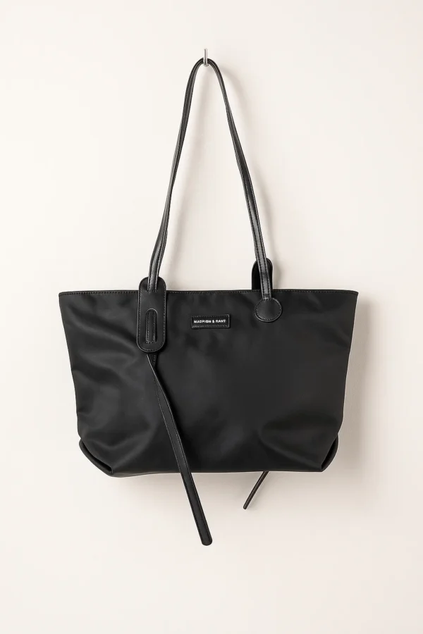Classic Black Tote Bag for Women – Stylish Everyday Shoulder Handbag